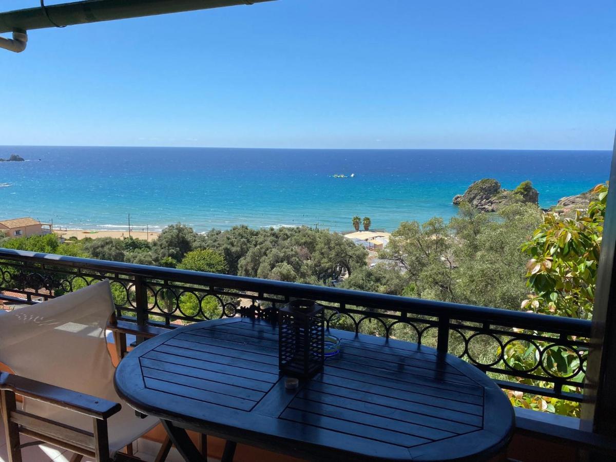 Papadatos Apts With Amazing View - 5Mins From The Beach Kontogialos Exteriér fotografie